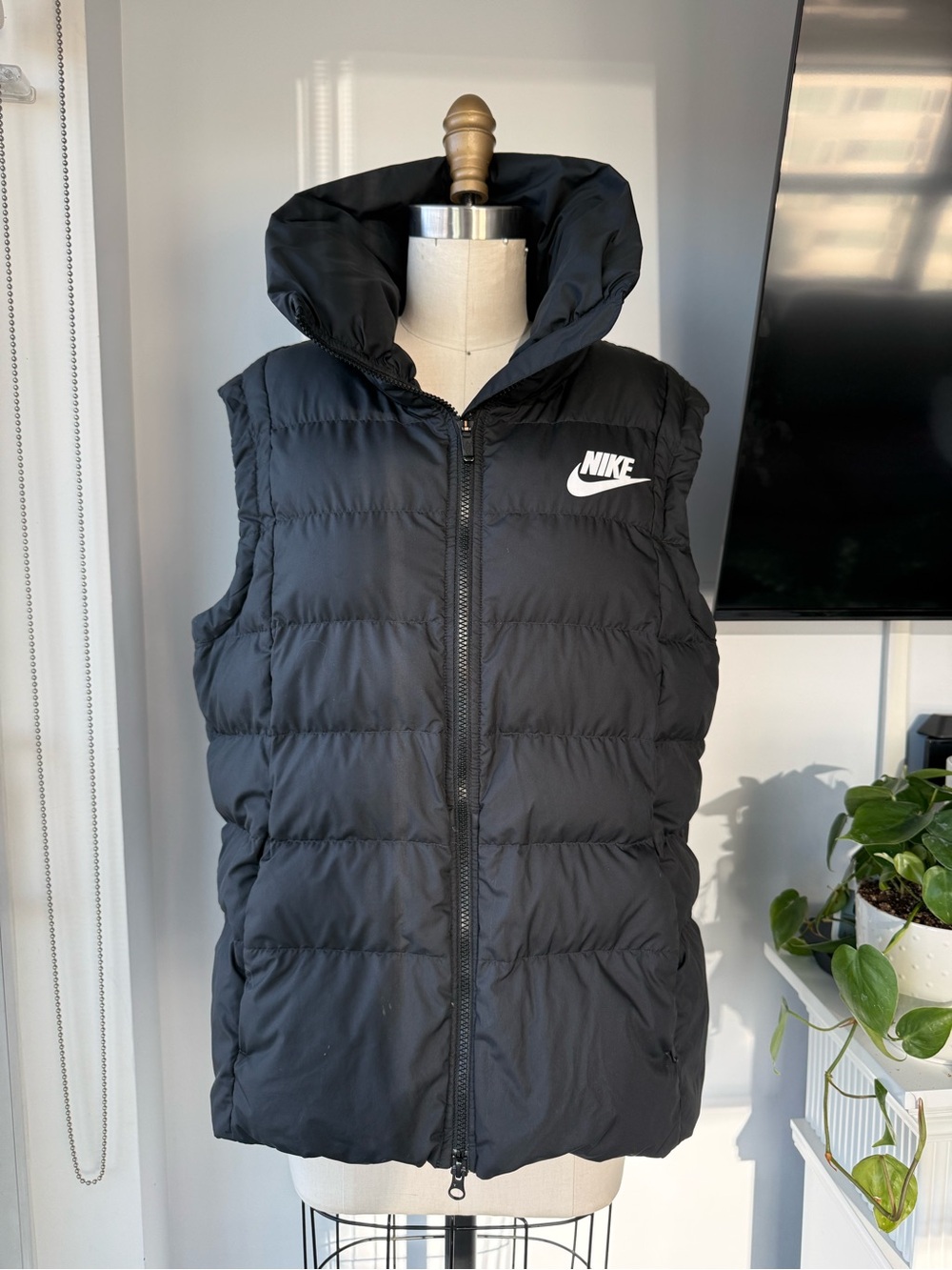 Nike Black Quilted Puffer Vest
